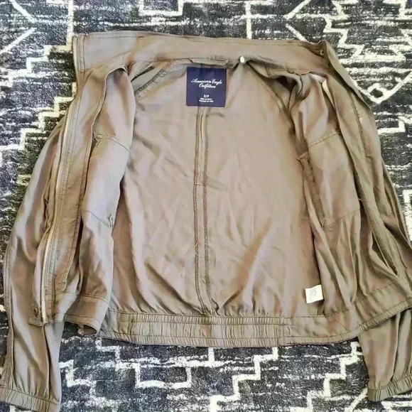 American Eagle Outfitters Military Green Lightweight Bomber Jacket Small - Picture 5 of 8